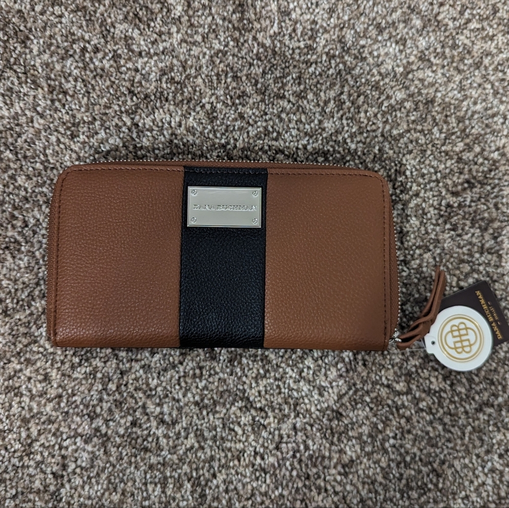 NWT Dana Buchman brand ladies wallet
